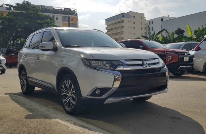 Mitsubishi Outlander 2017 bị lệch lái, xử lý sao?